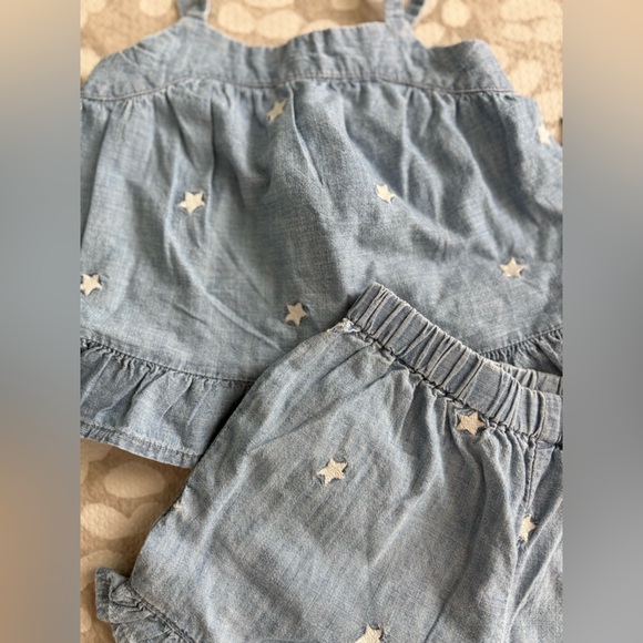 Baby gap 3T matching set - Picture 2 of 3